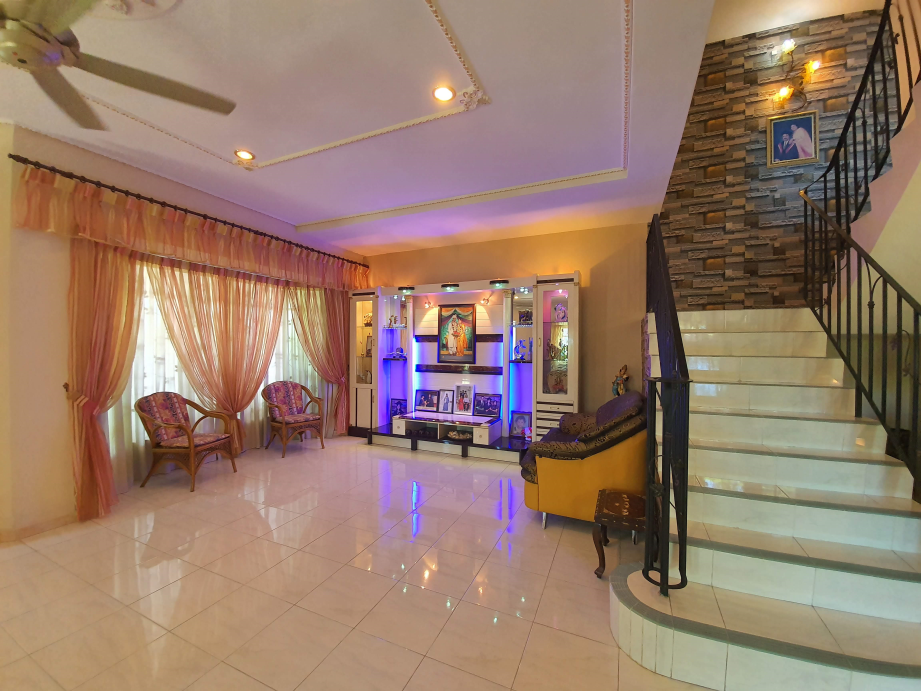 Panorama Lapangan Perdana Two and Half Corner Hous - photo 2