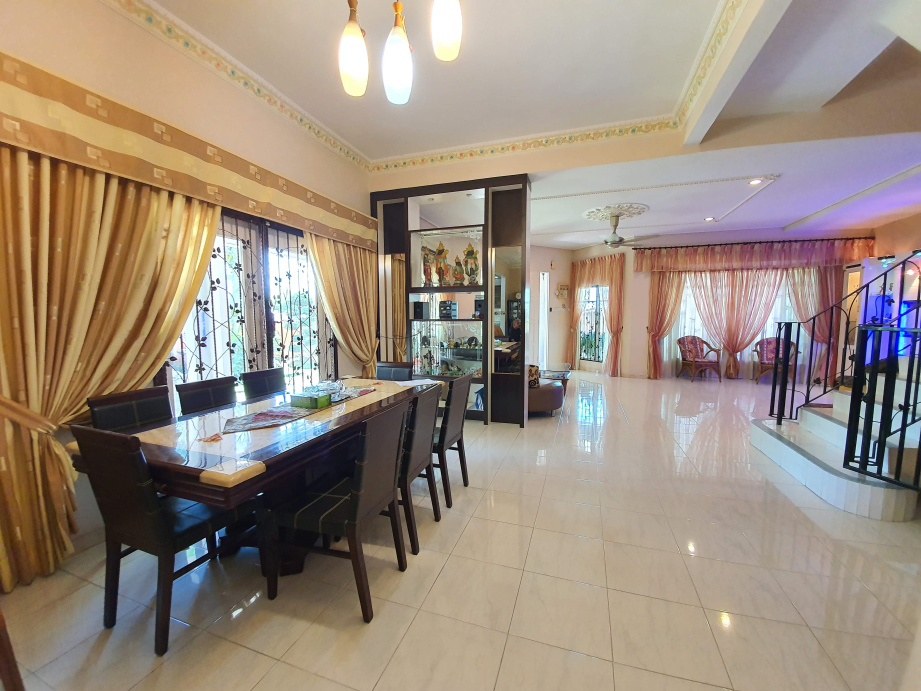 Panorama Lapangan Perdana Two and Half Corner Hous - photo 4