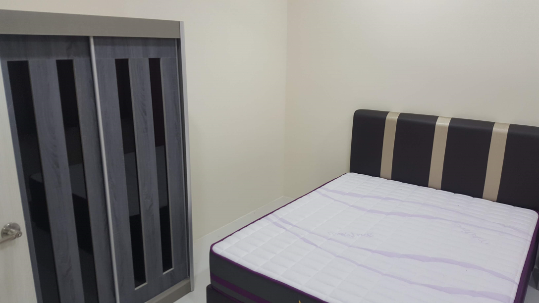 Fully Furnished Treetops Residence Condo for Rent - photo 2