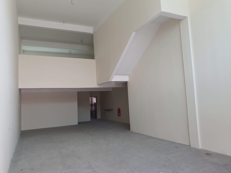 Pusat Perdagangan Tasek Indra Ground Floor shop - photo 2