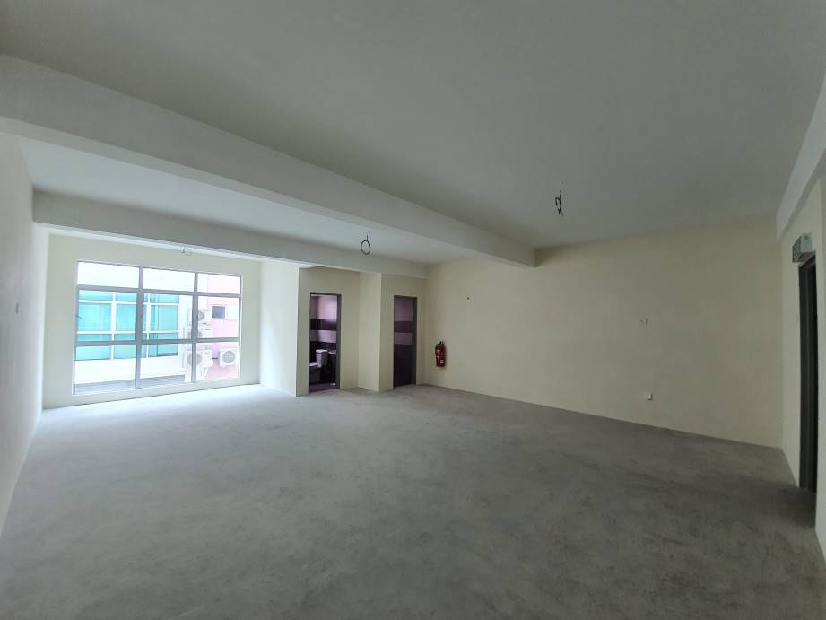 Pusat Perdagangan Tasek Indra Ground Floor shop - photo 8