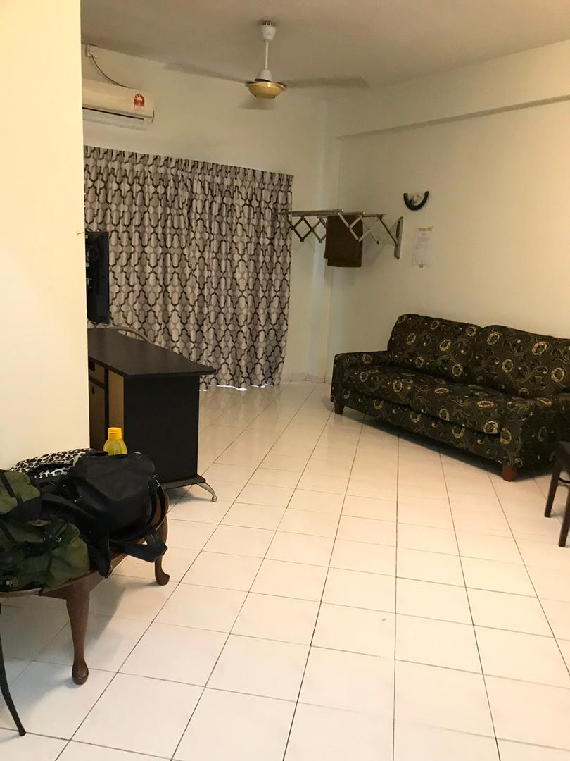 Fully Furnished Hillcity condo - photo 4