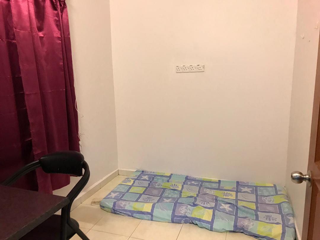 Fully Furnished Hillcity condo - photo 11