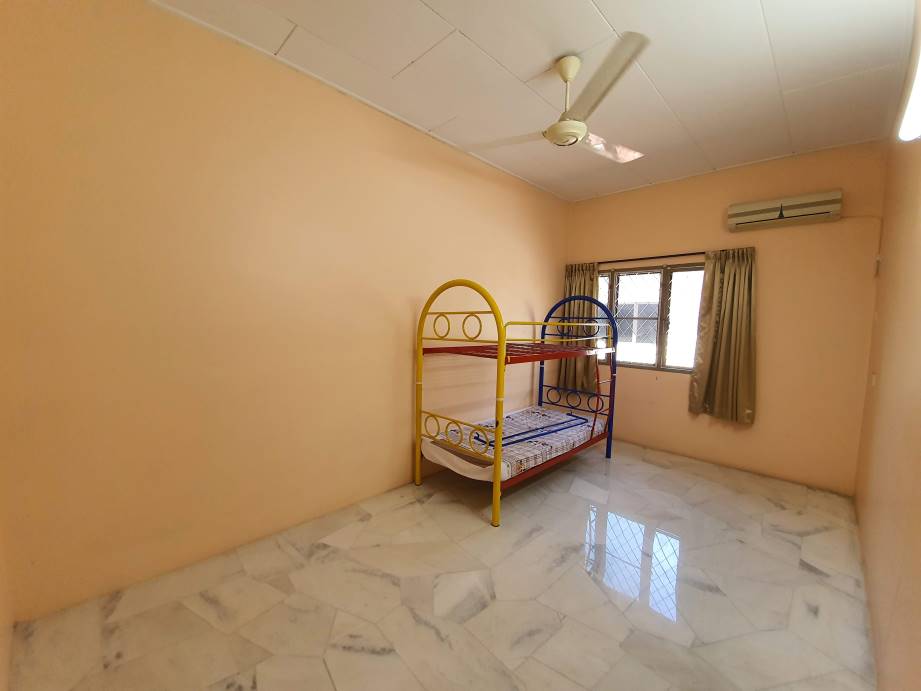 2 Storey Semi D House for rent Pasir Puteh - photo 7