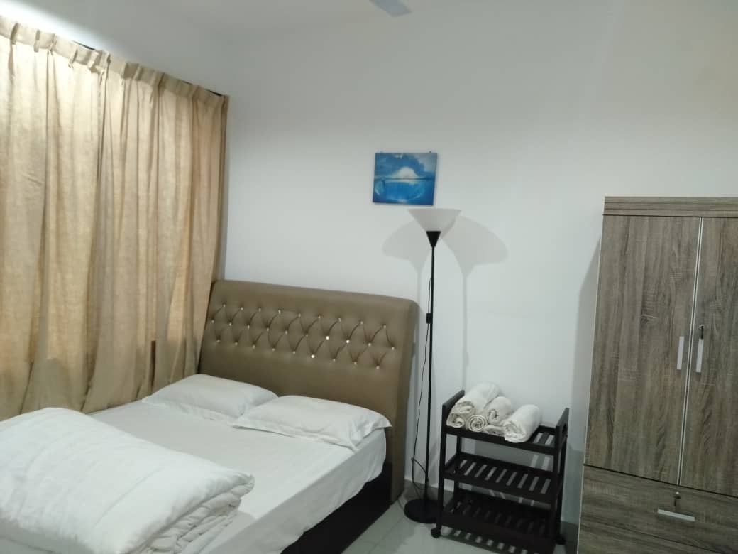 Majestic Condo 2 Rooms Fully Furnished High Floor - photo 5