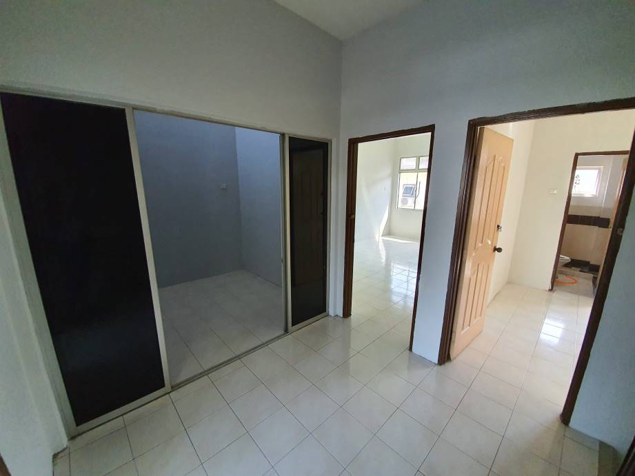 Tasek Anjung Tawas Sinaran Double Stry House Ipoh - photo 11