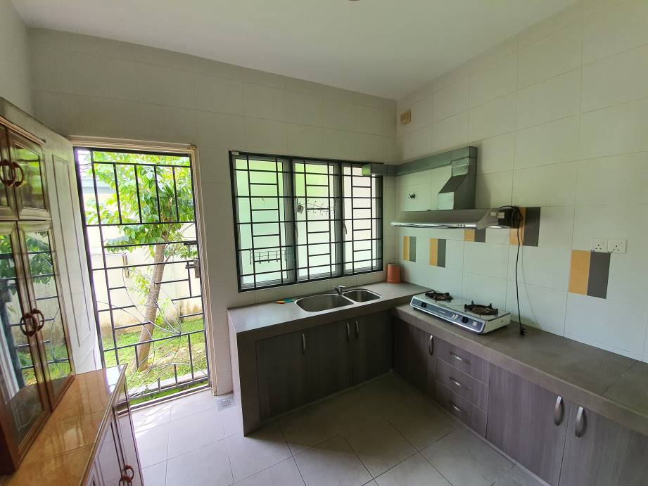 Bdr Seri Botani Semi D house corner lot for sale - photo 5