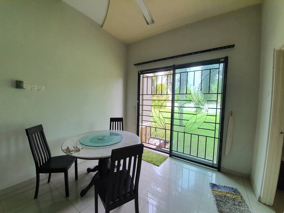 Bdr Seri Botani Semi D house corner lot for sale - photo 12