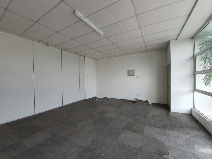 Seri Botani Ground Floor Shop for rent - photo 4