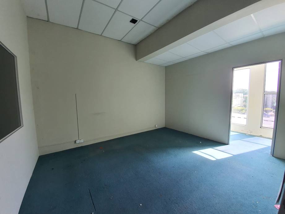Gunung Rapat Jalan Gopeng Main Road 1st Floor Shop - photo 5