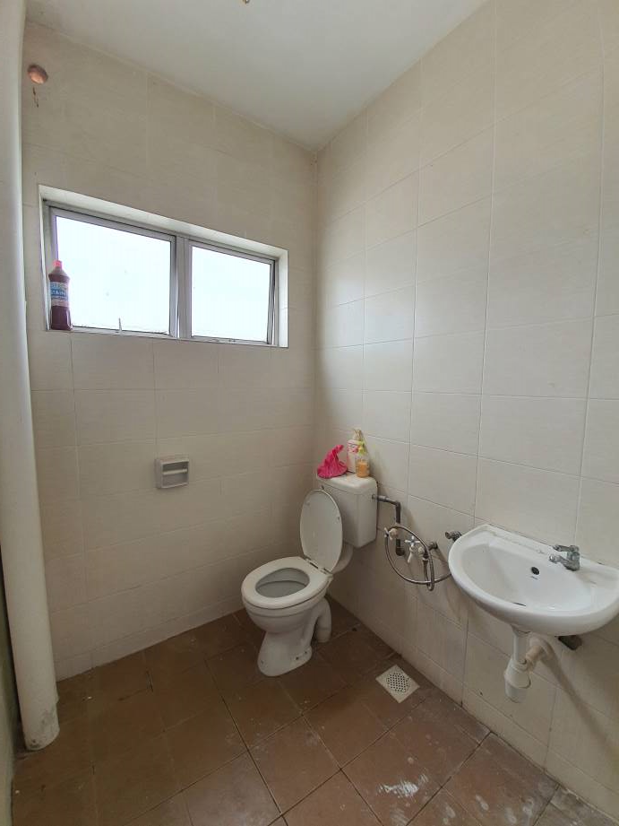 Gunung Rapat Jalan Gopeng Main Road 1st Floor Shop - photo 8