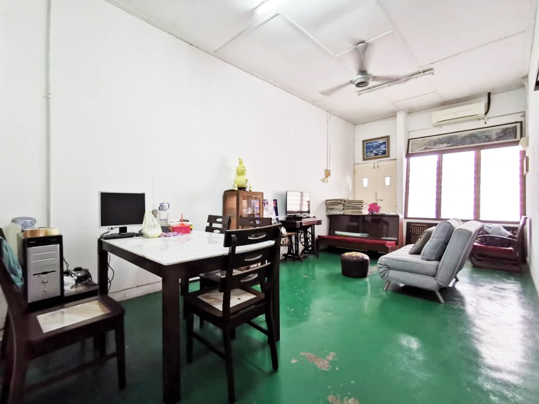 Canning Garden Single Storey Terrace House - photo 2