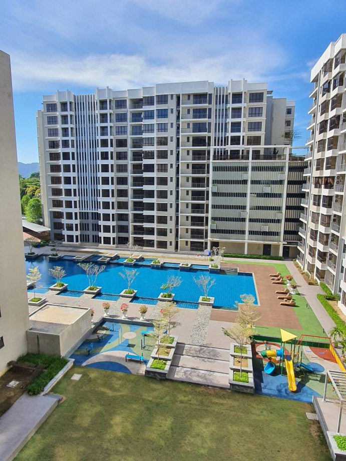 Upper East Condominium Fully Furnished for Rent - photo 8