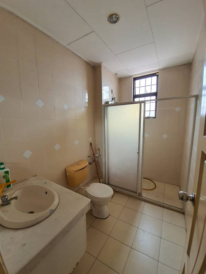 Taman Pinji Perdana 2 storey house near Pengkalan - photo 4