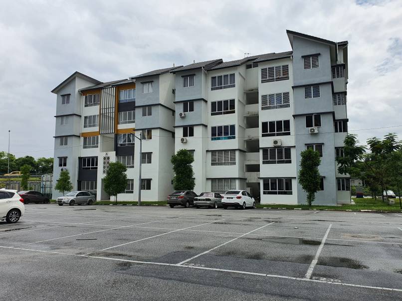 D Aman Residence Walk Up Apartment for sale