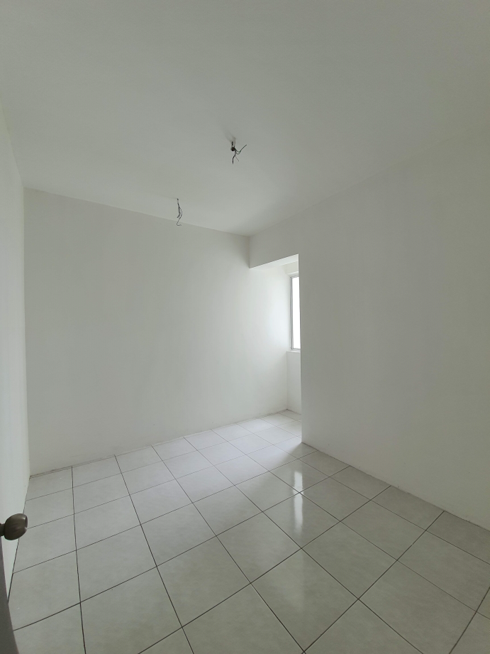 D Aman Residence Walk Up Apartment for sale - photo 7
