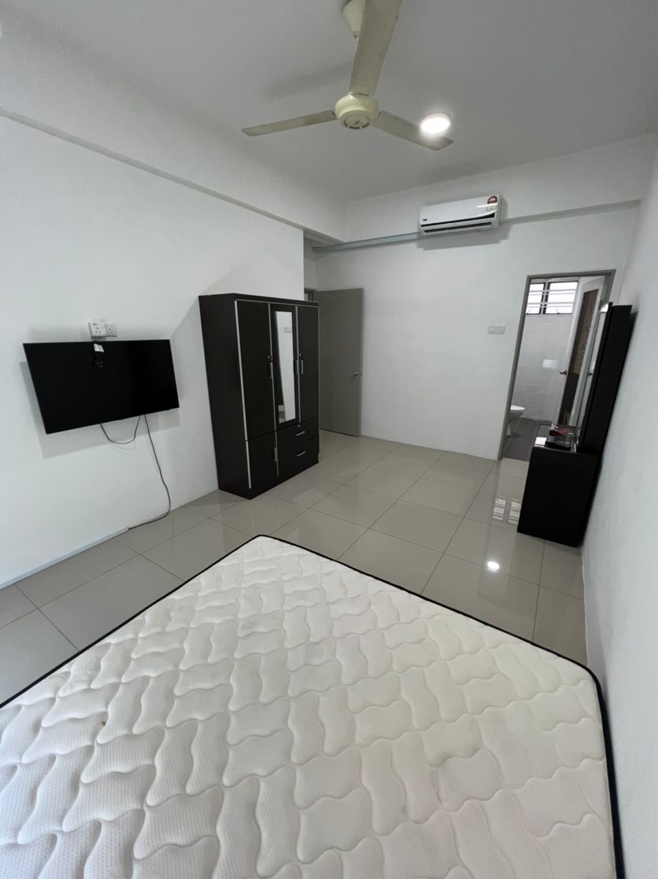 Casa Kayangan Fully furnished condo for rent - photo 2