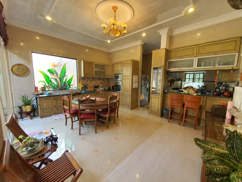 Off Taman Canning Bungalow near polo ground ipoh - photo 4