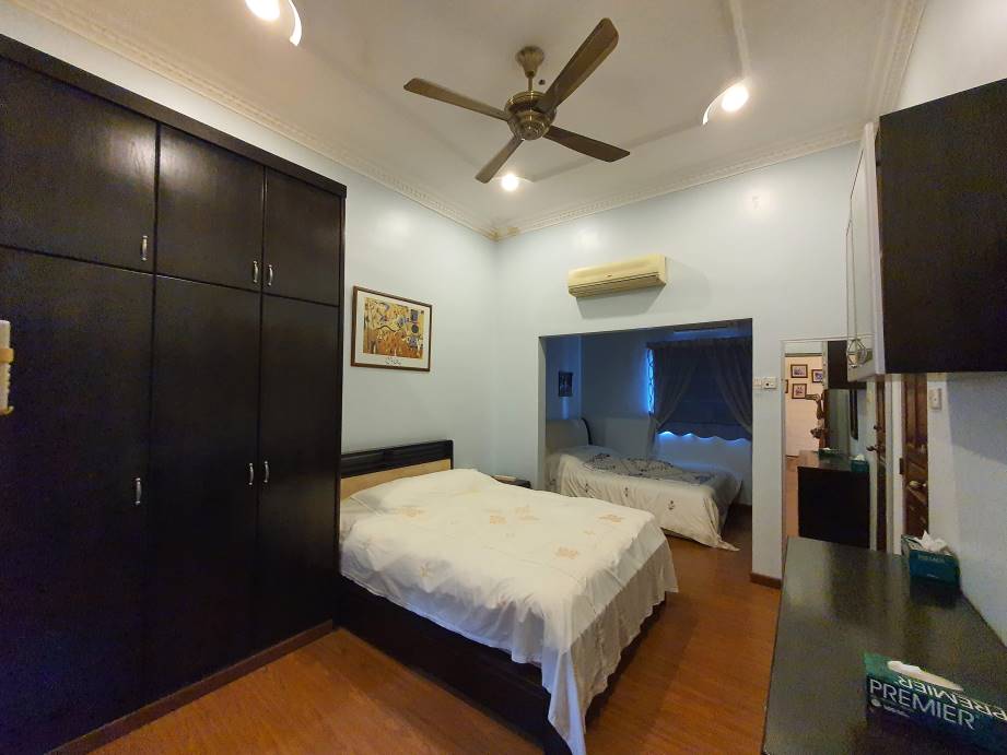 Off Taman Canning Bungalow near polo ground ipoh - photo 13