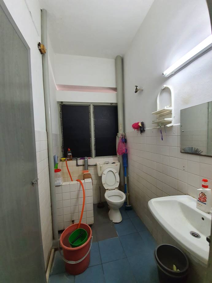 Silibin First Garden Taman Pertama semi d House - photo 12