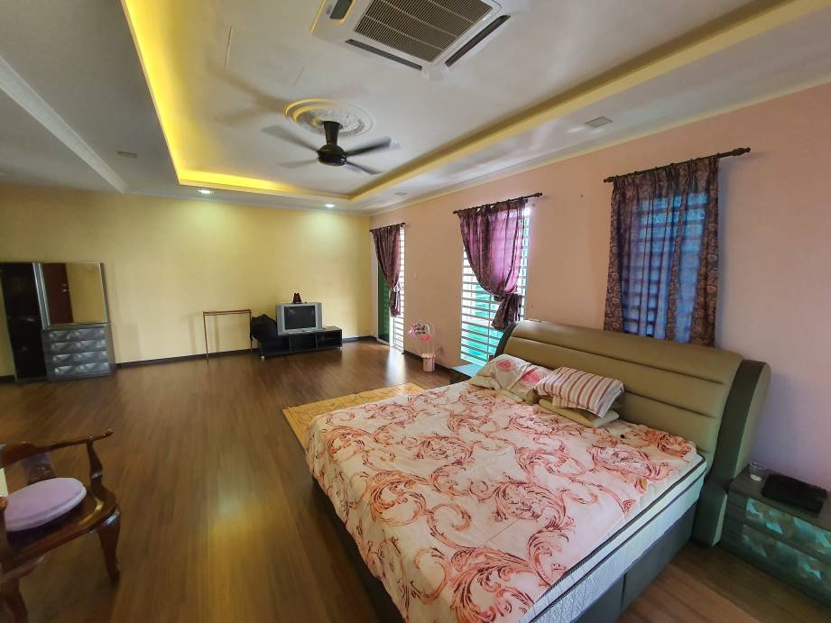 Falim Taman Birch Semi D House for sale - photo 6