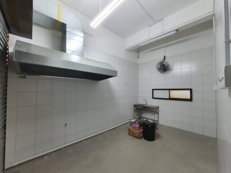 Panorama Lapangan Perdana Shop near TF value Mart - photo 3