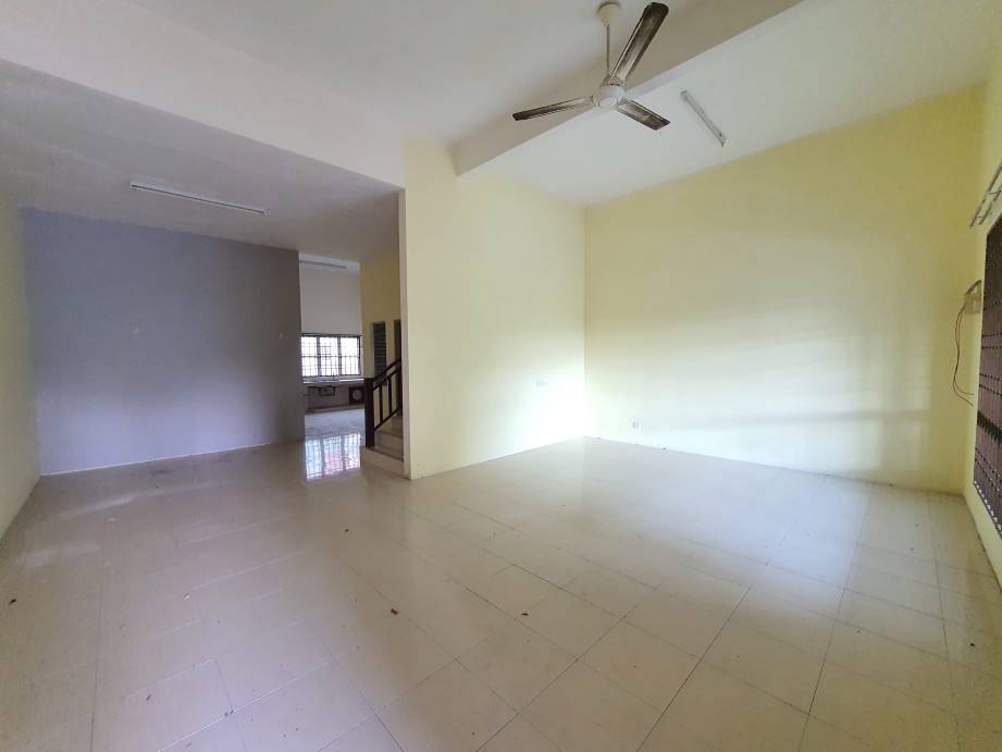 Pengkalan Prima near Bandar Seri botani - photo 2