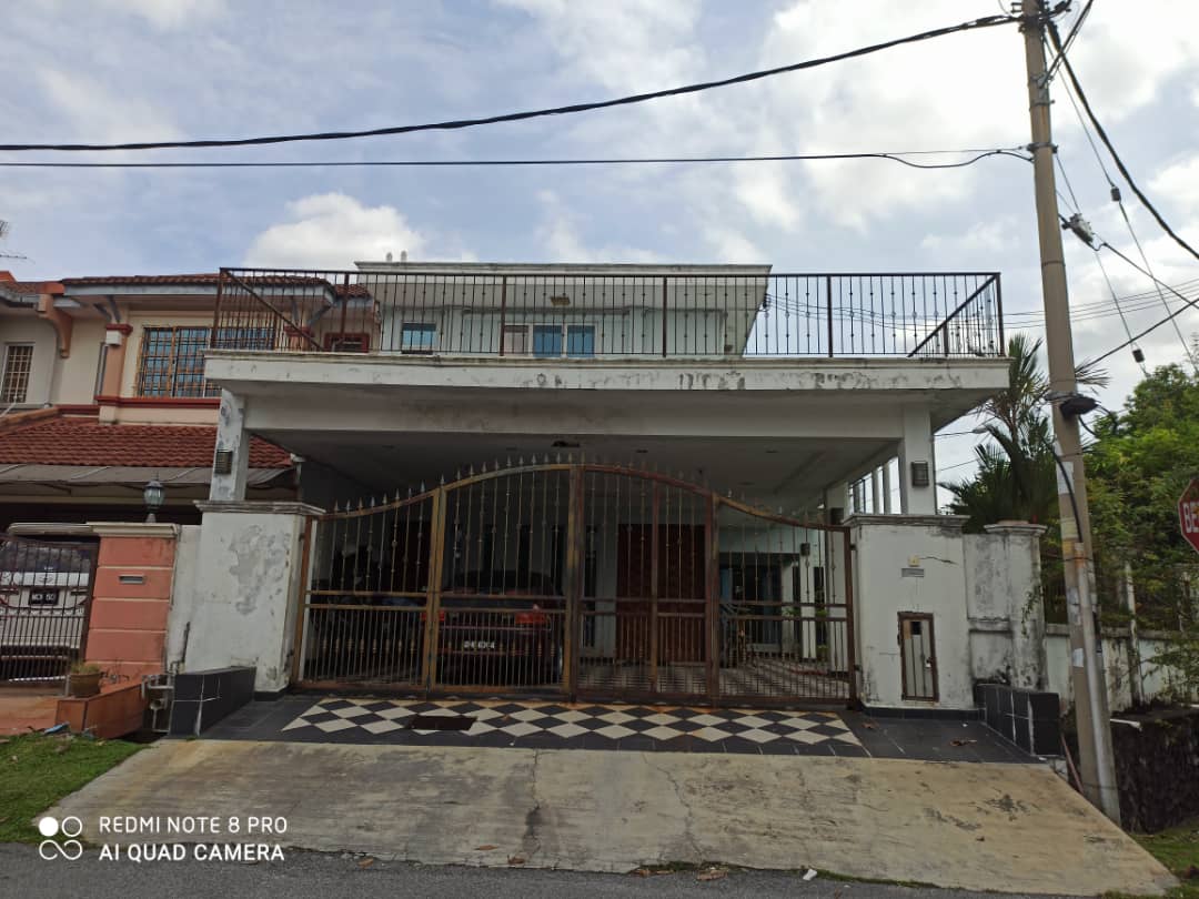 2 sty CORNER house at Kajang - photo 2