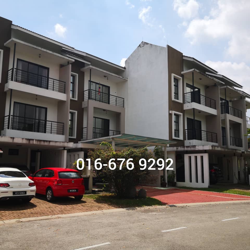 3 sty Superlink house at Puchong - photo 3