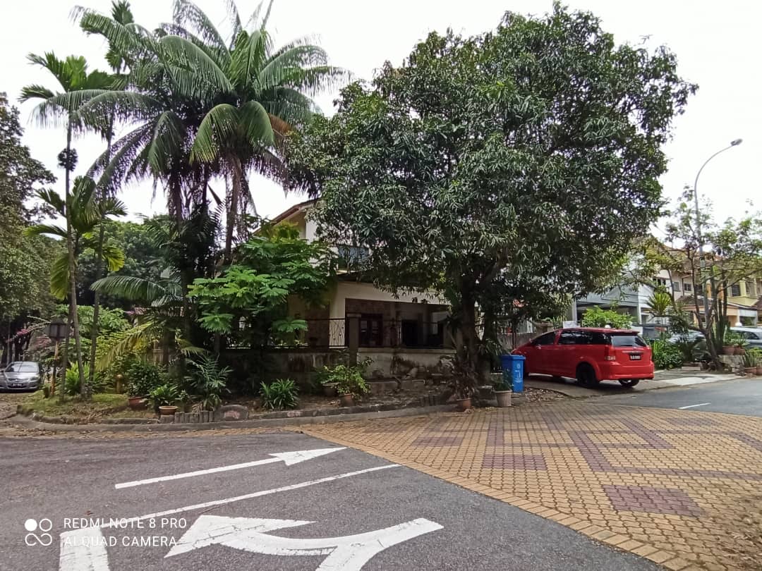 2 sty CORNER house at Kota Kemuning 692k only - photo 3