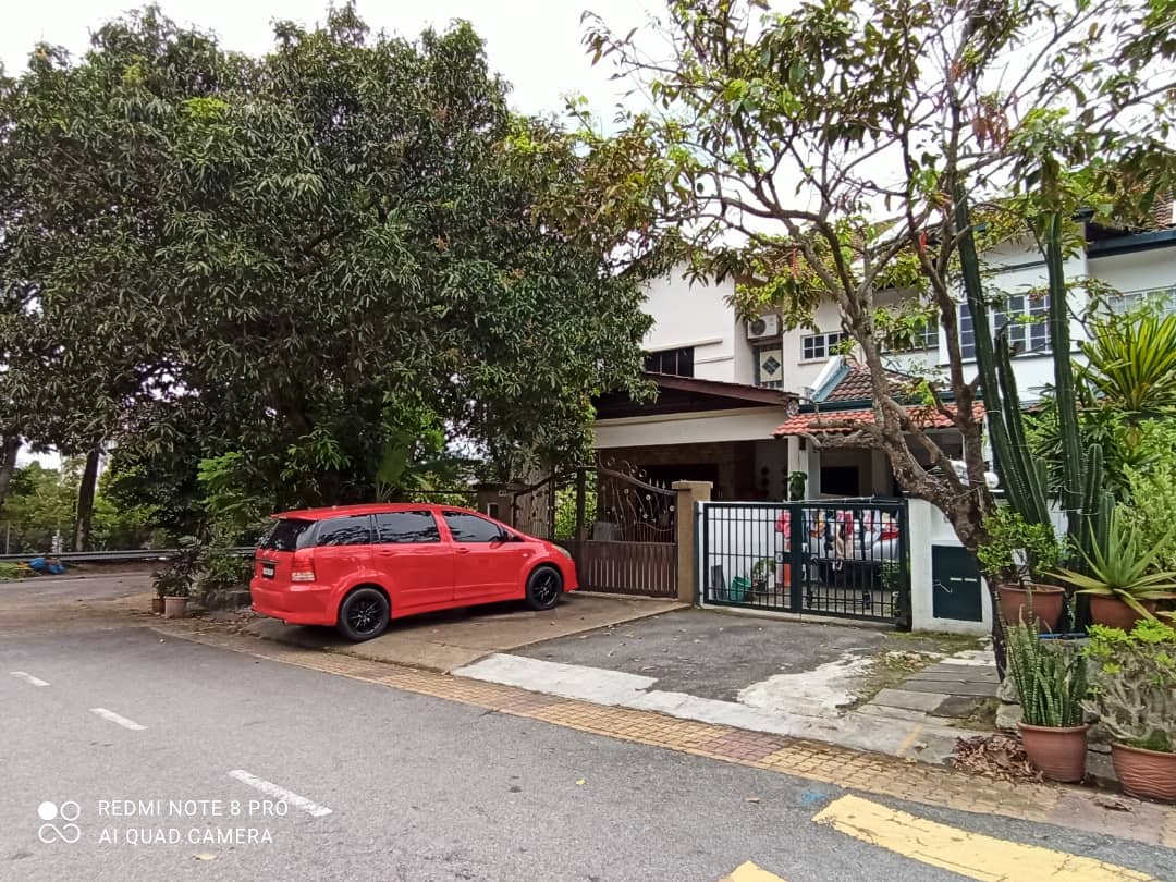 2 sty CORNER house at Kota Kemuning, Below Market - photo 2