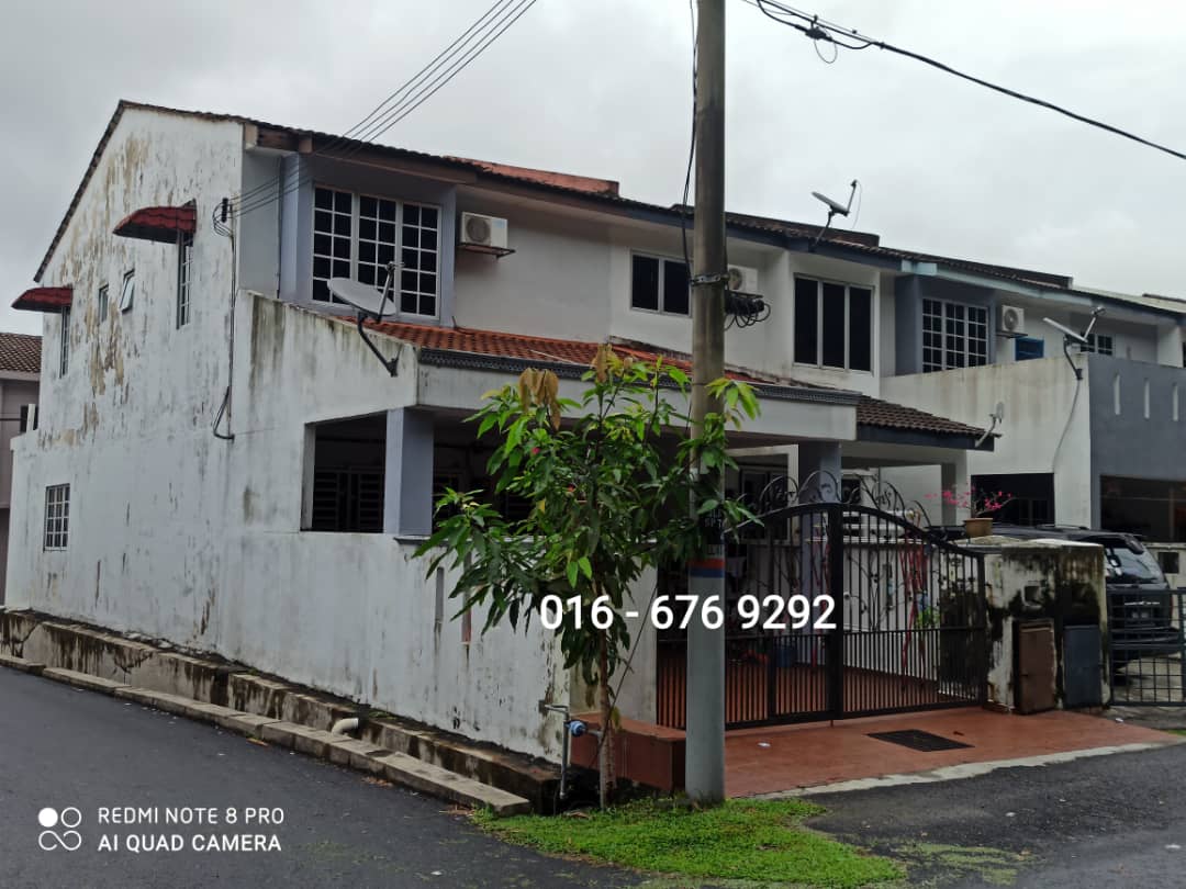 2 sty house at Saujana Puchong, Below market 96k - photo 2