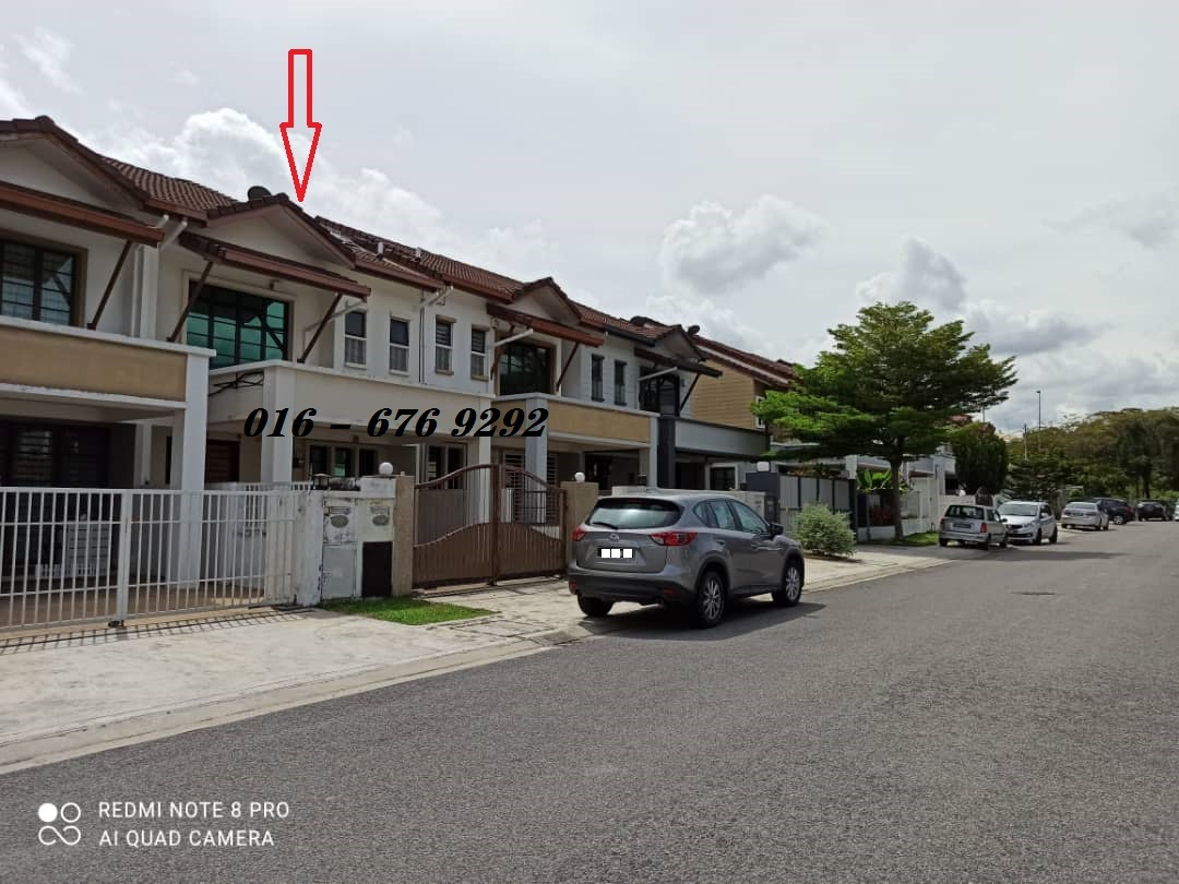2 sty house at Putra Heights, Below Market 85k - photo 2
