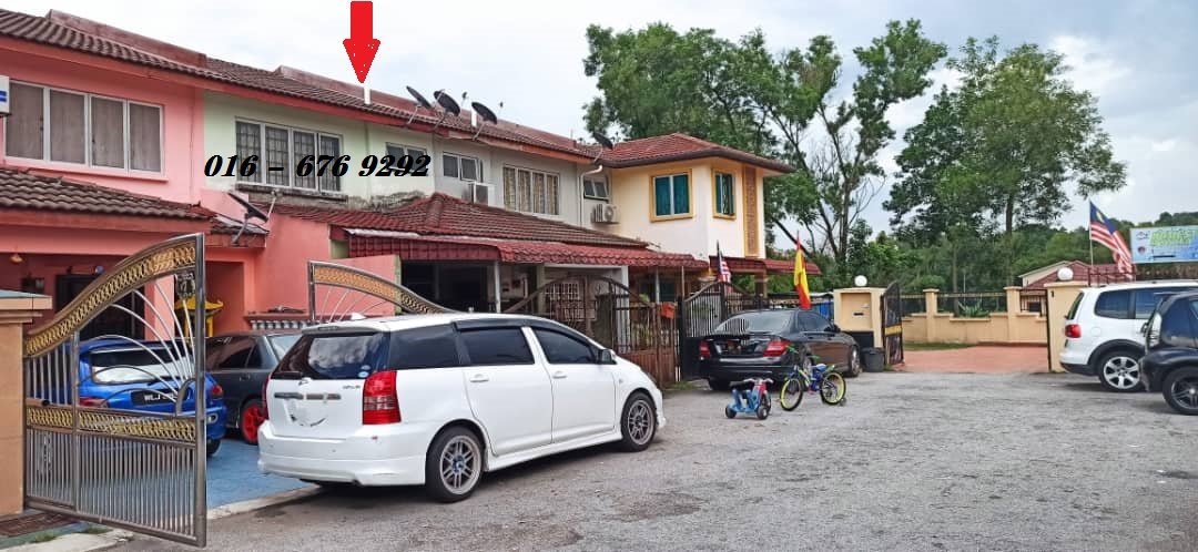 2 sty house at Kajang, Below market 167k - photo 3