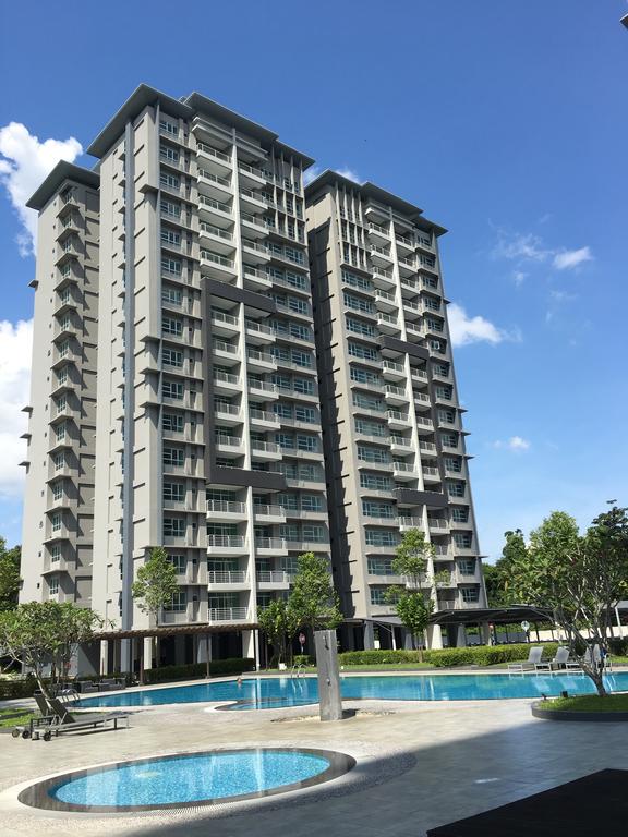 SkyVilla at Puchong Below Market 244k