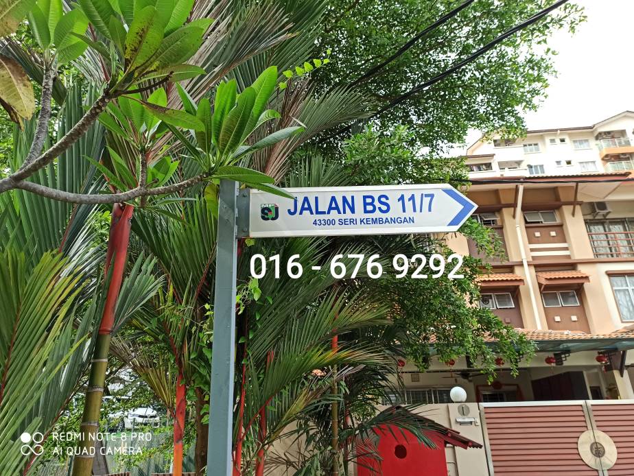 3 sty superlink house below market 200k - photo 4