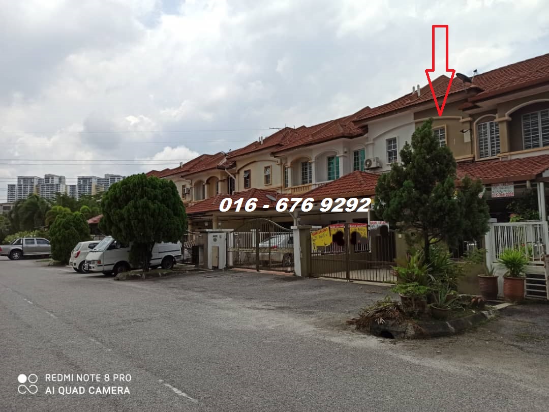 2 sty house at Puchong, below market 130k - photo 2