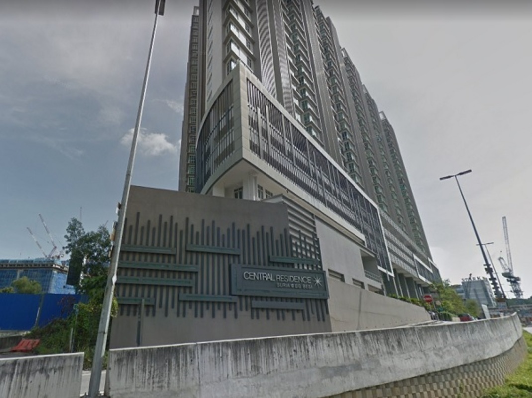 Central Residence at Sungai Besi Below Market 175k - photo 3