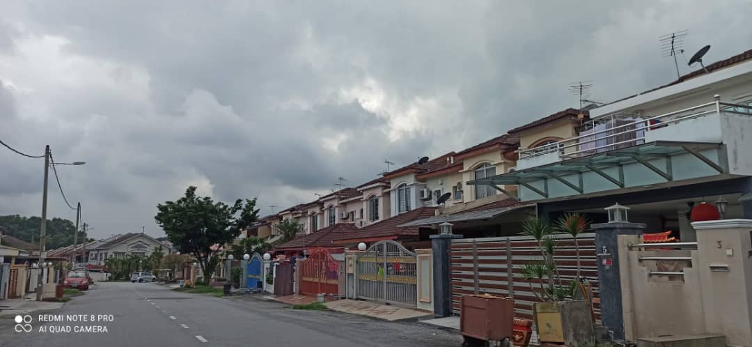 2 STY HOUSE AT KAJANG, RENOVATED, FULL LOAN - photo 2