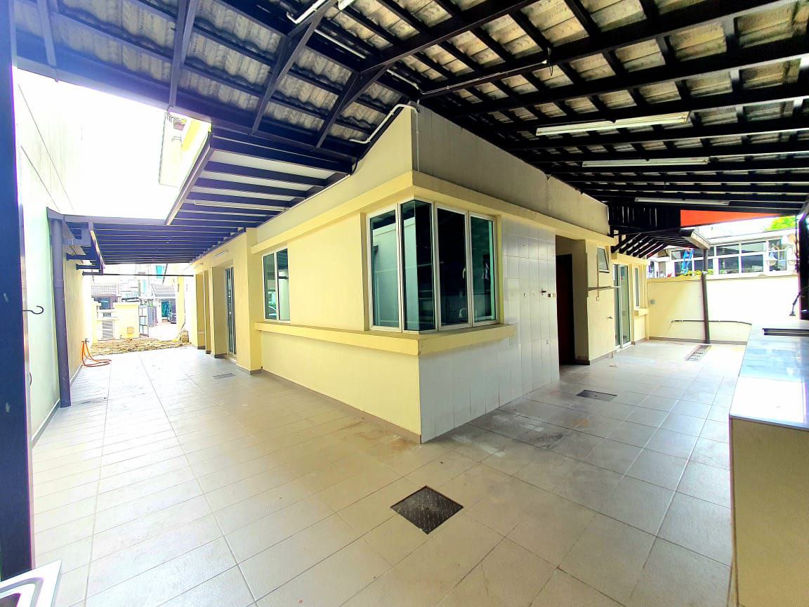 Semi D In Kemuning R ...