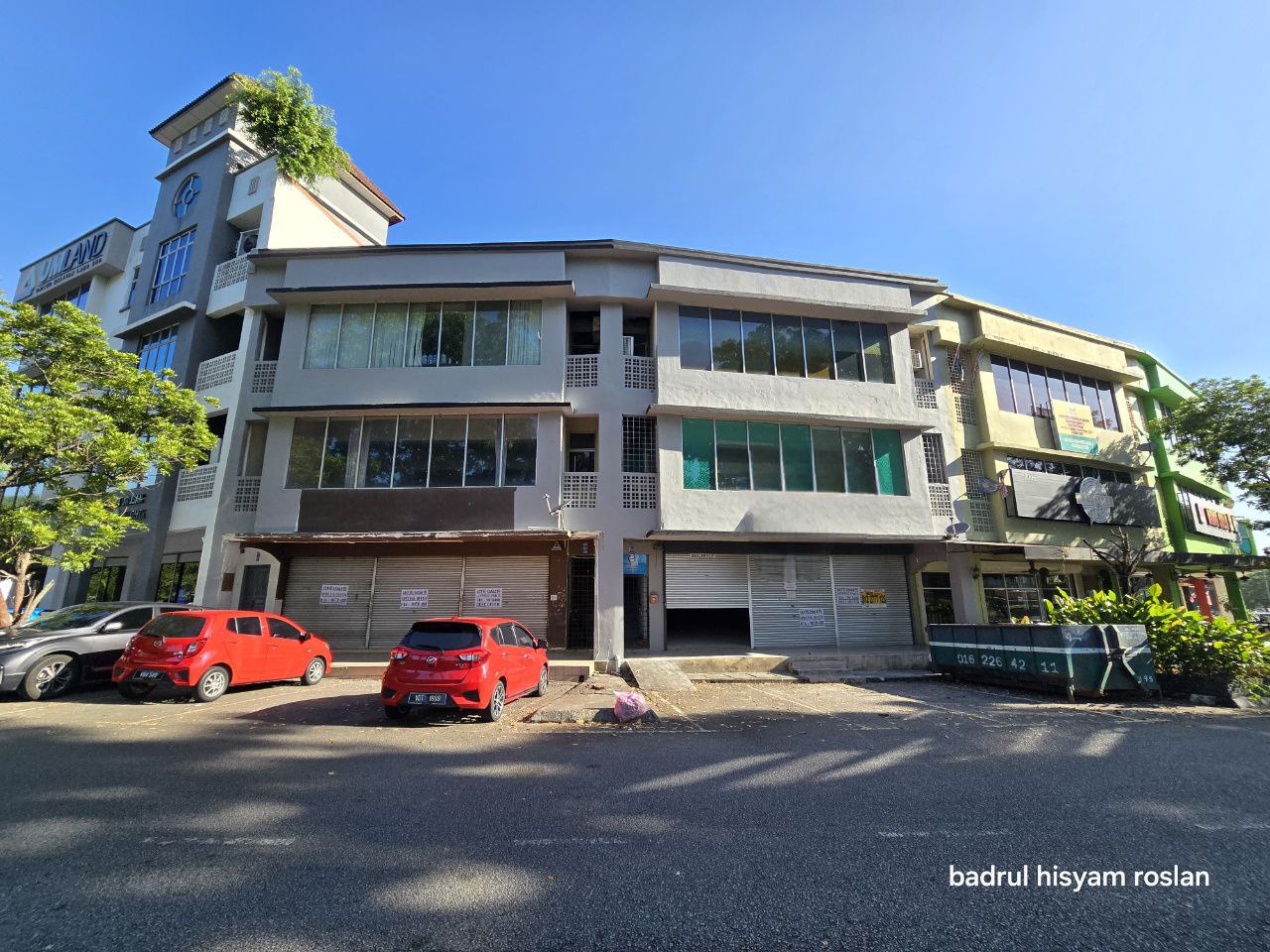 3 STOREY SHOPLOT BAN ...