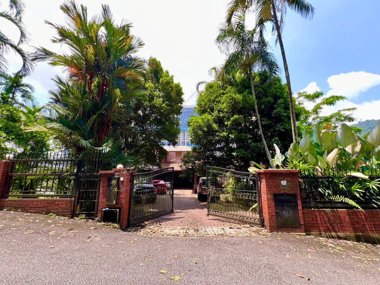 Bungalow Bukit Lanja ...