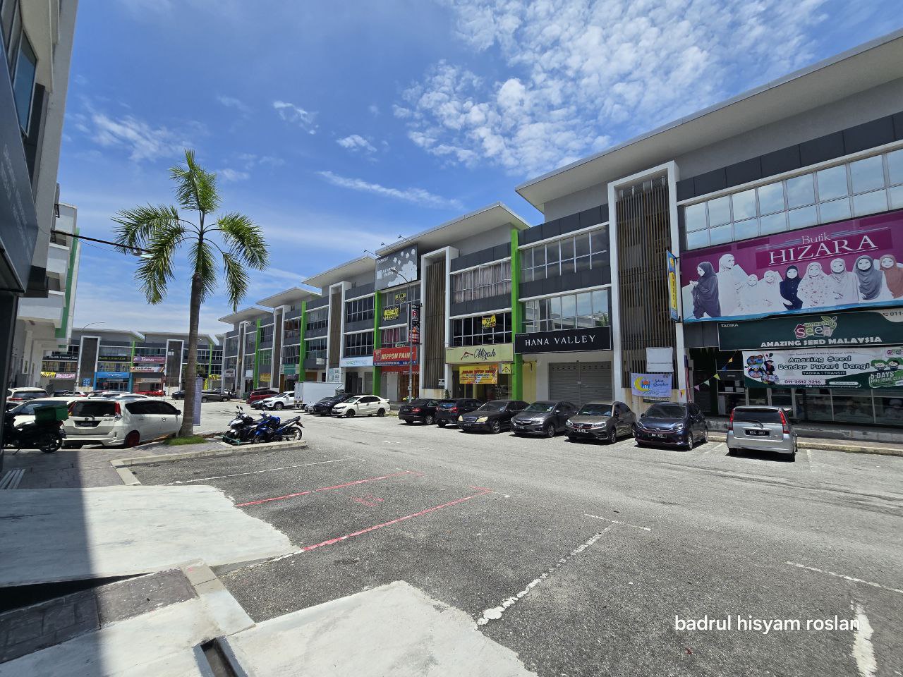 3 STOREY SHOPLOT KUB ...