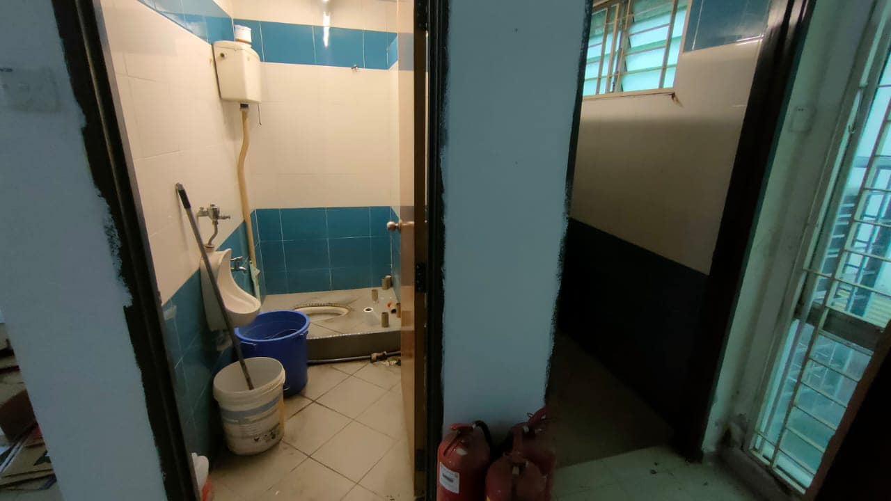 Taman Pinggiran Putra, Puchong shop for sale - photo 2