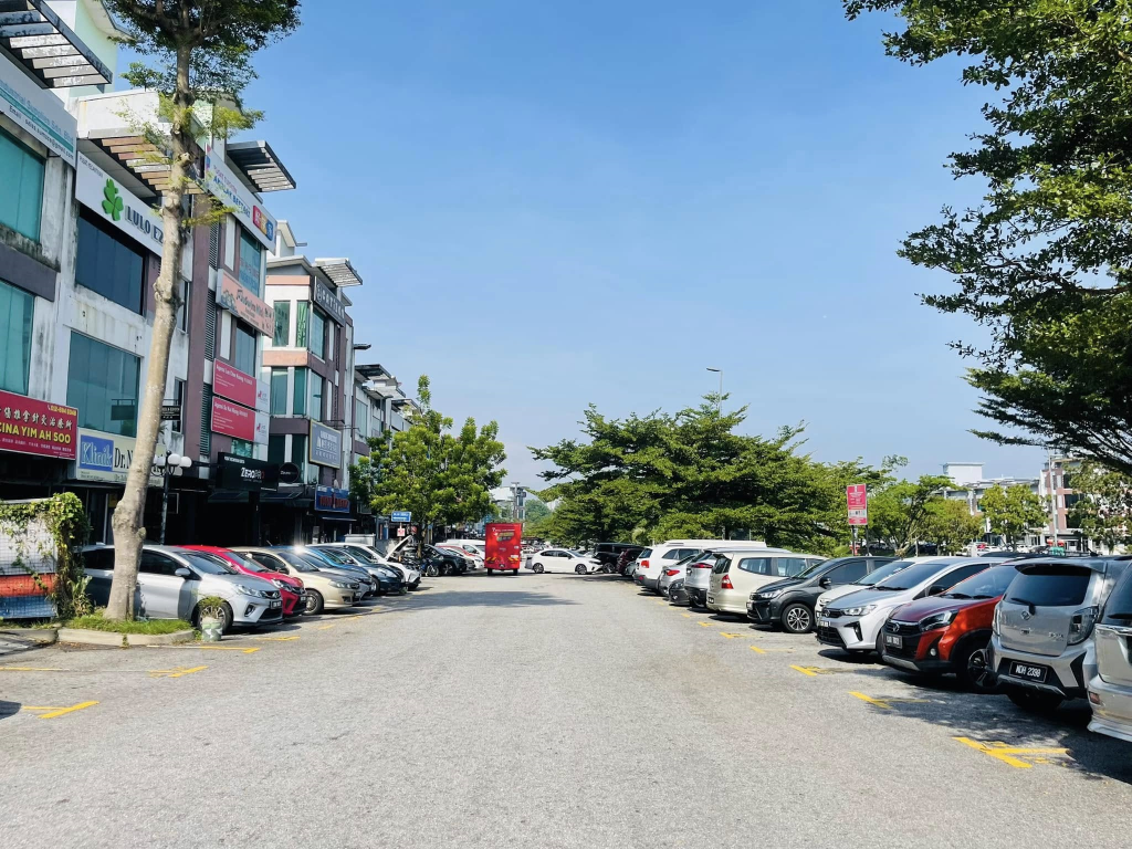 Mahkota Cheras 3sty Shop - photo 2