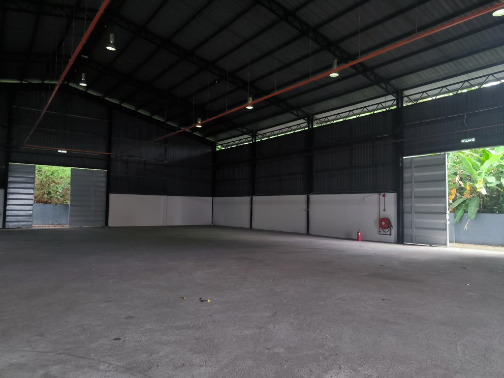 Kampung Subang Factory and warehouse - photo 3