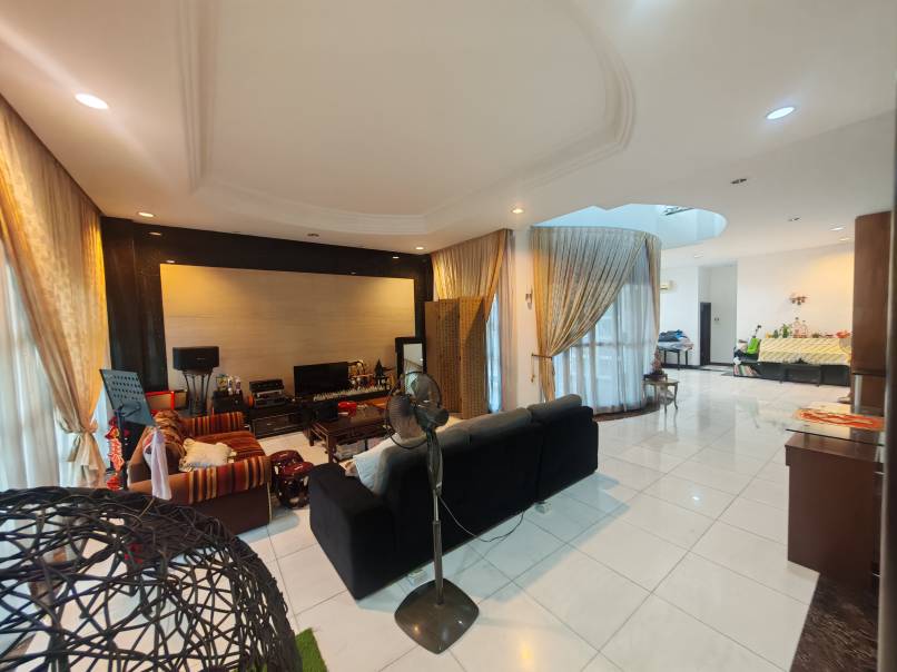 11 Bedroom Bungalow Freehold beside Eko Cheras