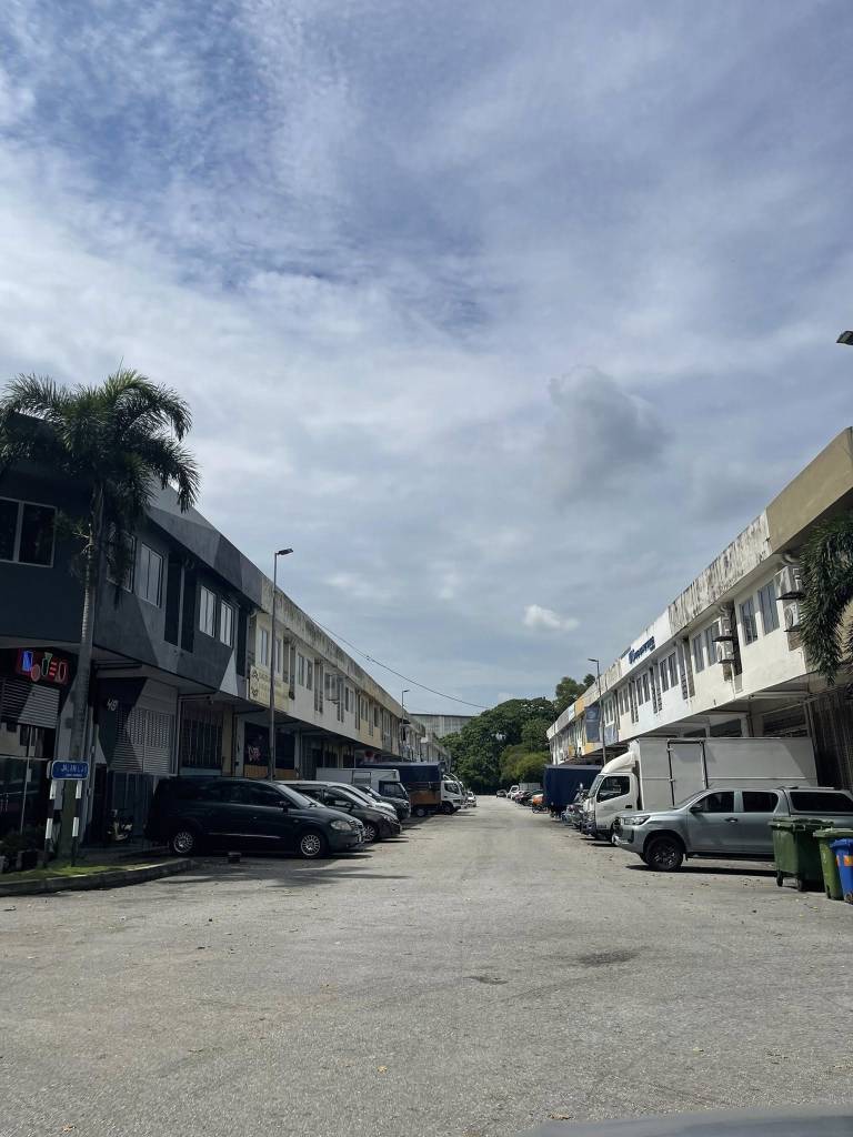Ampang lembah jaya fh Factory - photo 3