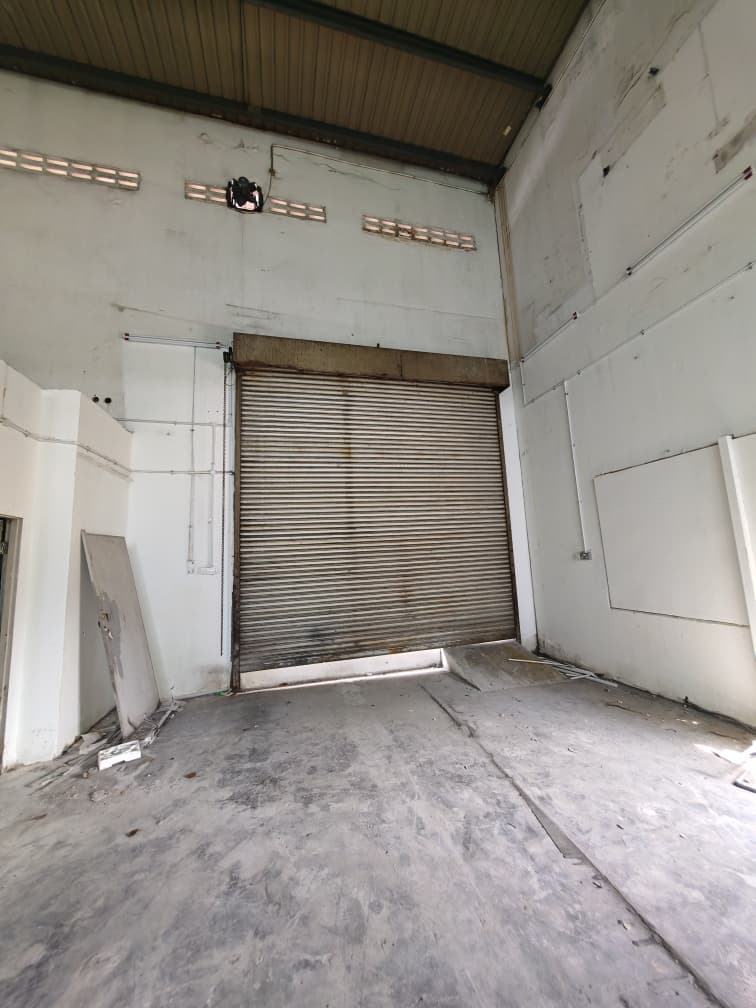 Desa Tun Razak Corner Factory - photo 2