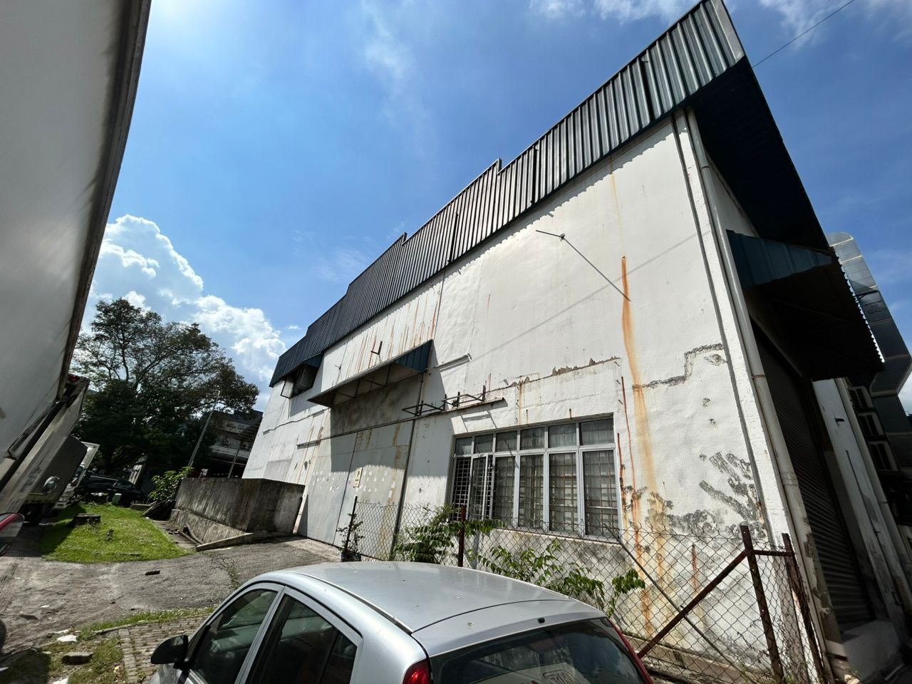 Desa Tun Razak Corner Factory - photo 8